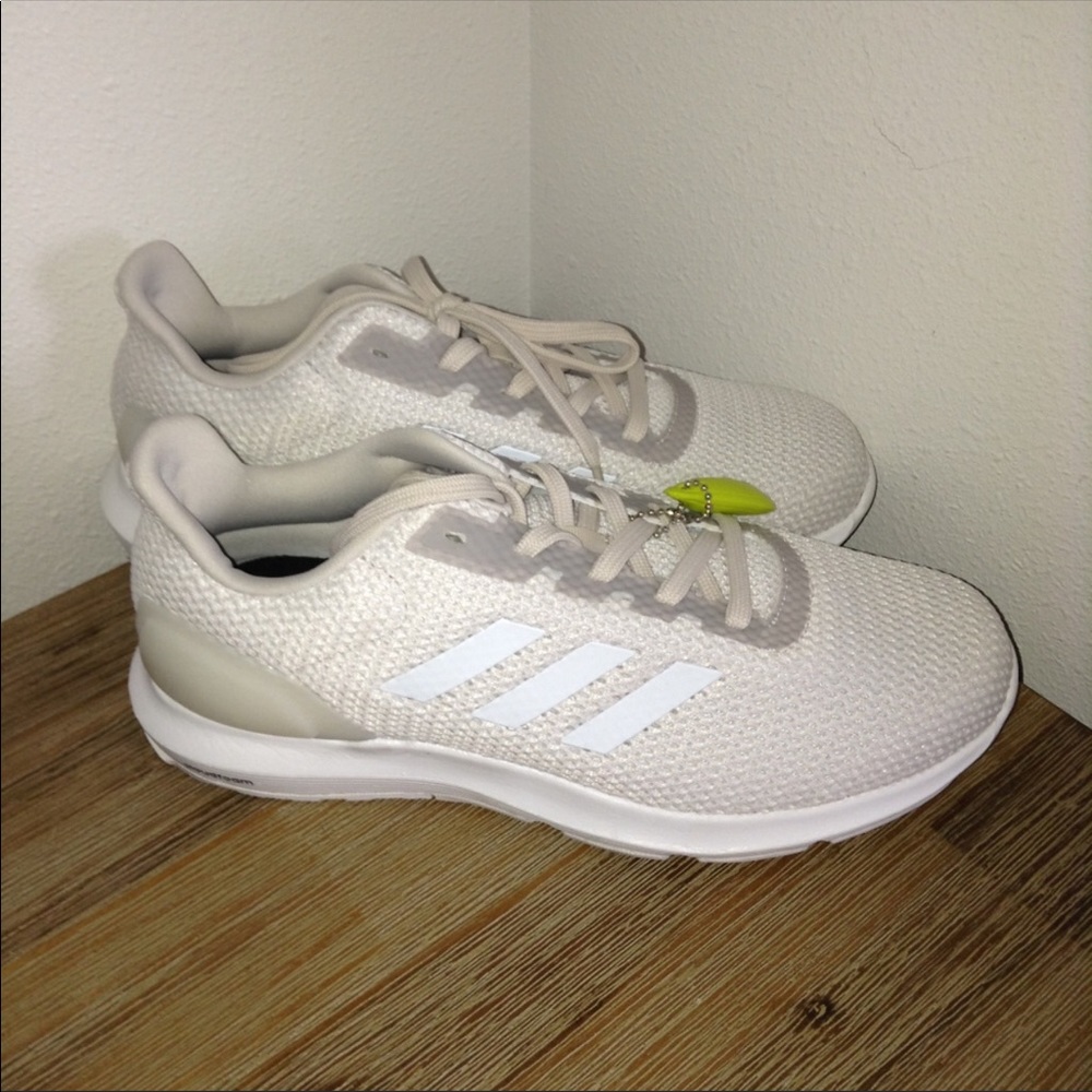 ADIDAS Beige COSMIC 2 Cloudfoam Woman Sz 8 NEW!!